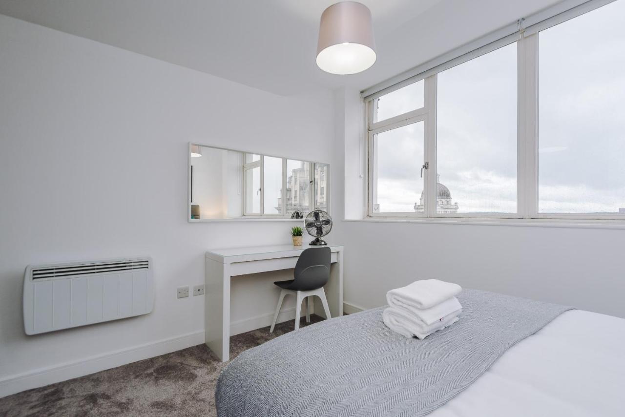 Host & Stay - Waterfront Penthouse Ливърпул Екстериор снимка