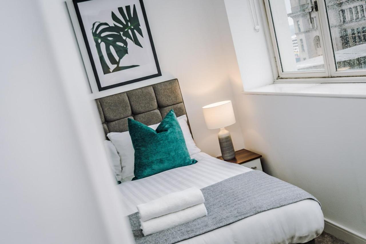 Host & Stay - Waterfront Penthouse Ливърпул Екстериор снимка